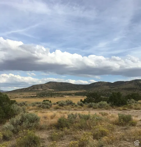 9390 W Lakeside Cir, Levan, Utah 84639