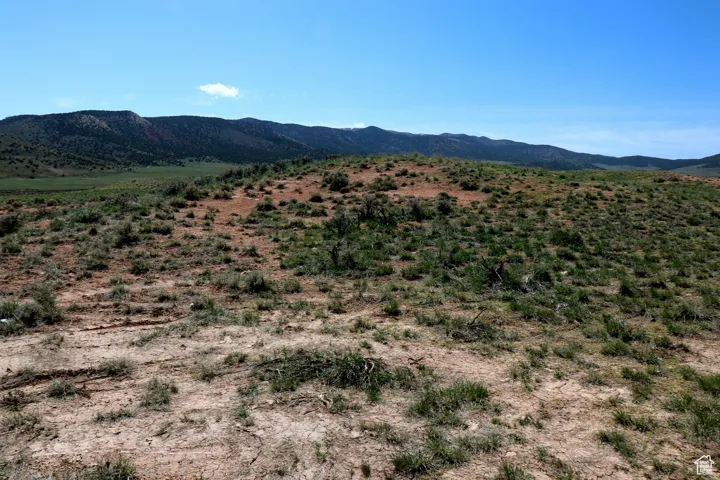 9390 W Lakeside Cir, Levan, Utah 84639