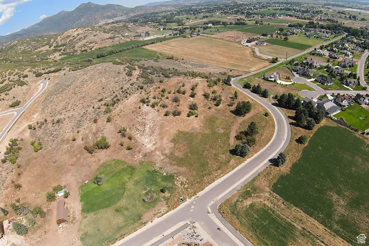 Aerial view featuring a mountain view and a rural view