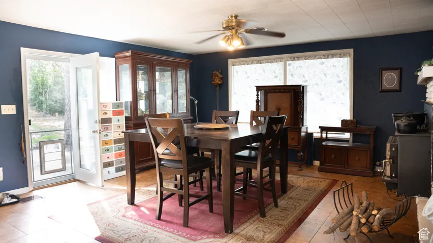 10143 S Dimple Dell Rd, Sandy, Utah 84092