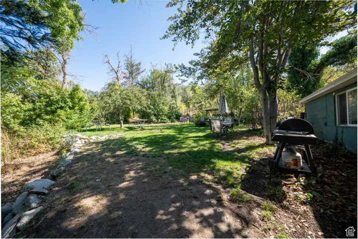 10143 S Dimple Dell Rd, Sandy, Utah 84092