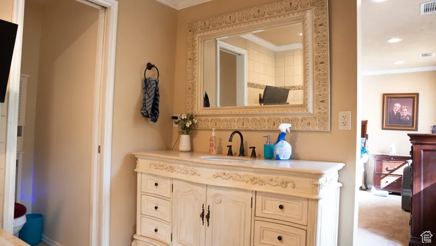 10143 S Dimple Dell Rd, Sandy, Utah 84092