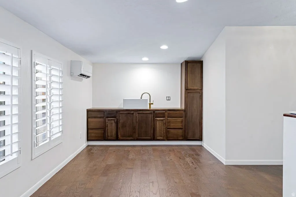 Full wet bar and cabinetry in the studio.