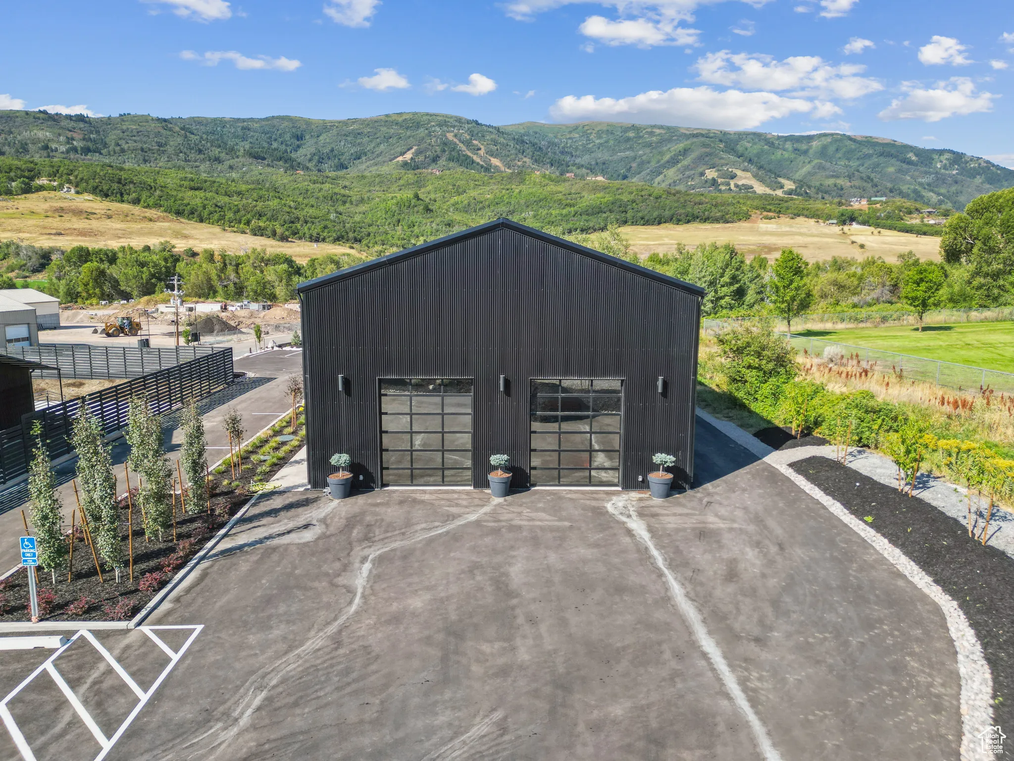 Garage with a mountain view