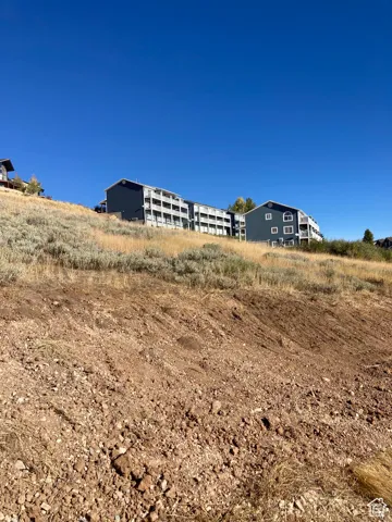529 W Raspberry Patch Rd, Garden City, Utah 84028