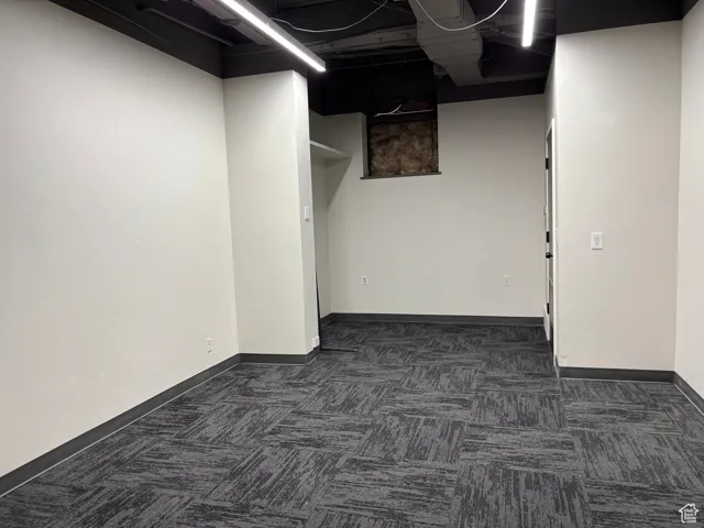 Executive Office 6