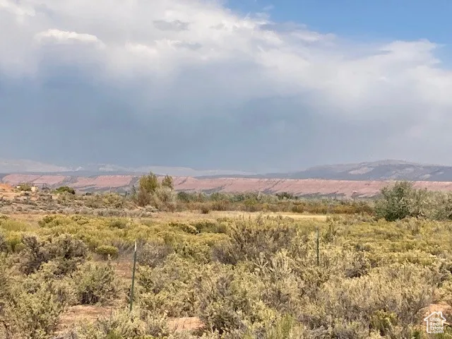 8075 E 6000 N, Lapoint, Utah 84039