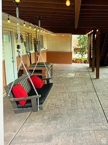 Swing, Back Porch