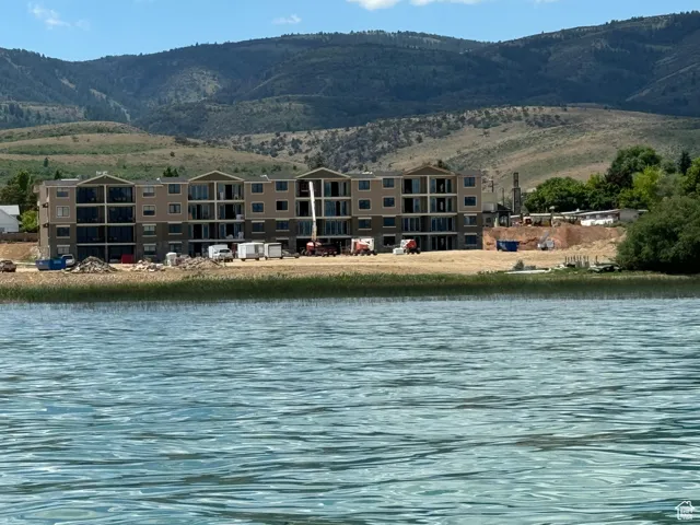 35 E 150 S #102e, Garden City, Utah 84028