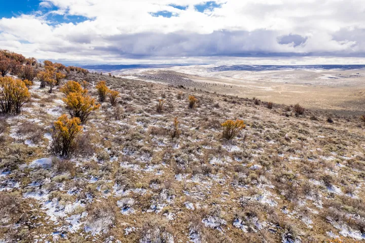 17253 N 7500 E Limestone Co Rd, Vernal, Utah 84078