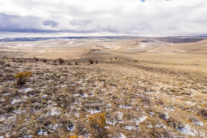 17253 N 7500 E Limestone Co Rd, Vernal, Utah 84078