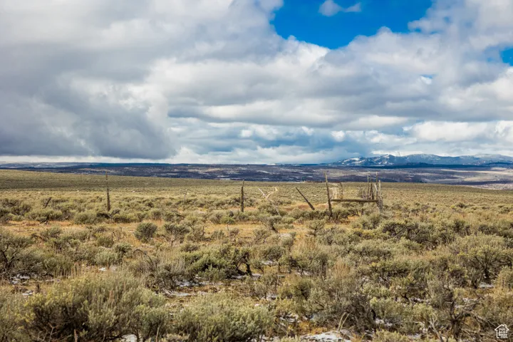 17253 N 7500 E Limestone Co Rd, Vernal, Utah 84078