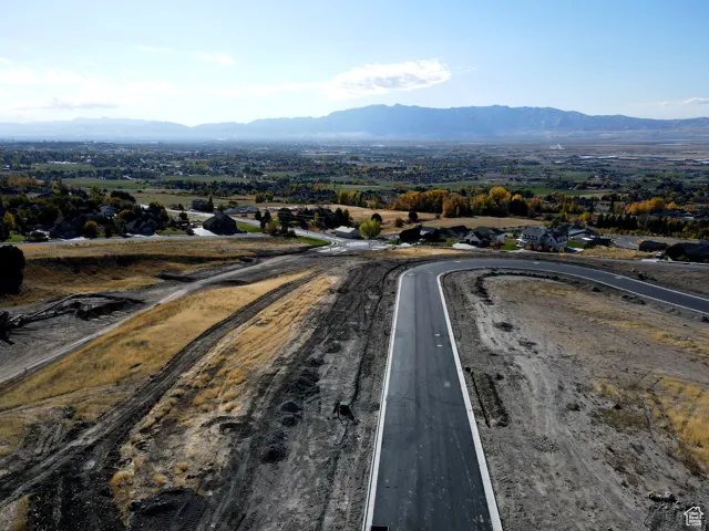 1092 E 100 S, Hyde Park, Utah 84318