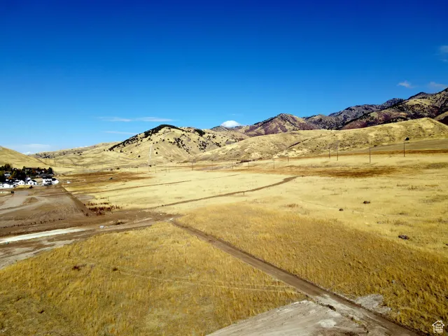 1110 E 100 S, Hyde Park, Utah 84318