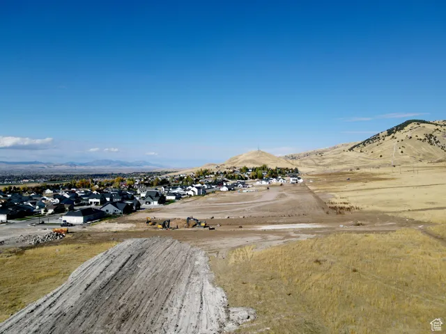 1110 E 100 S, Hyde Park, Utah 84318