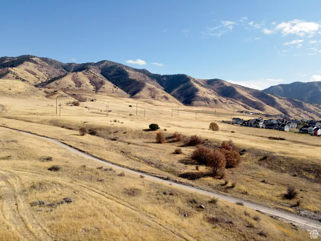 1110 E 100 S, Hyde Park, Utah 84318