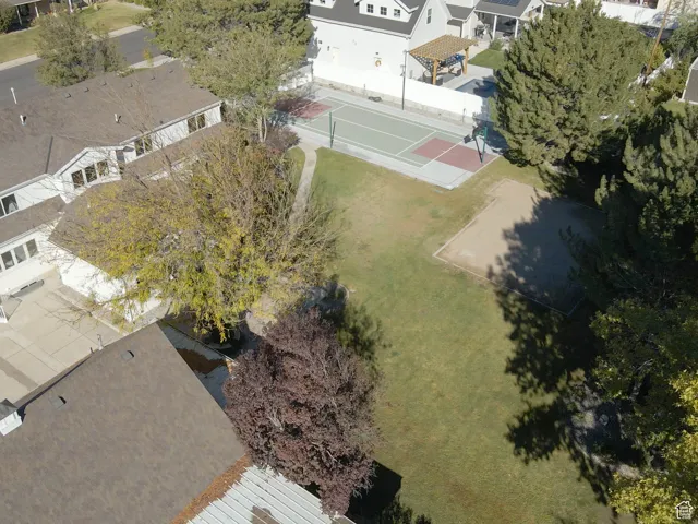 Sports court and volleyball court