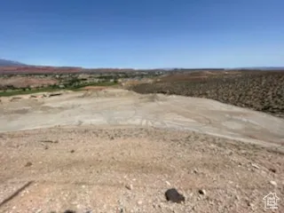 View of mountain feature