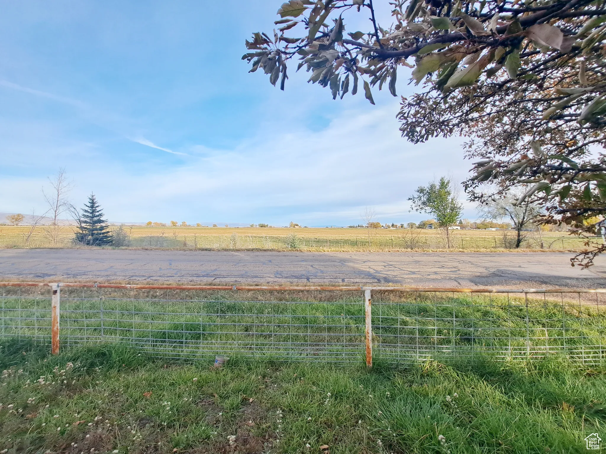 View of yard with a Gorgeous rural view