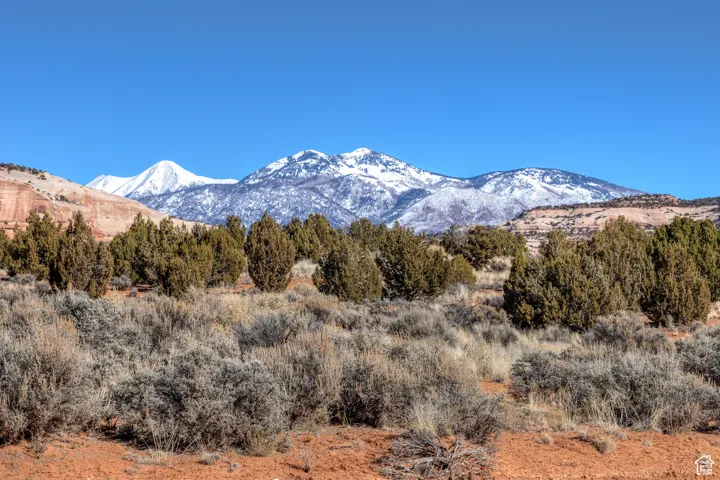 1 Phase 2 Wilson Arch, Moab, Utah 84532