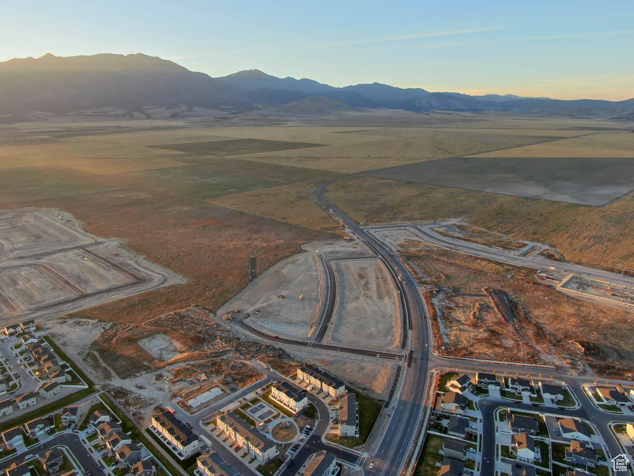 Aerial view at dusk with a mountain view