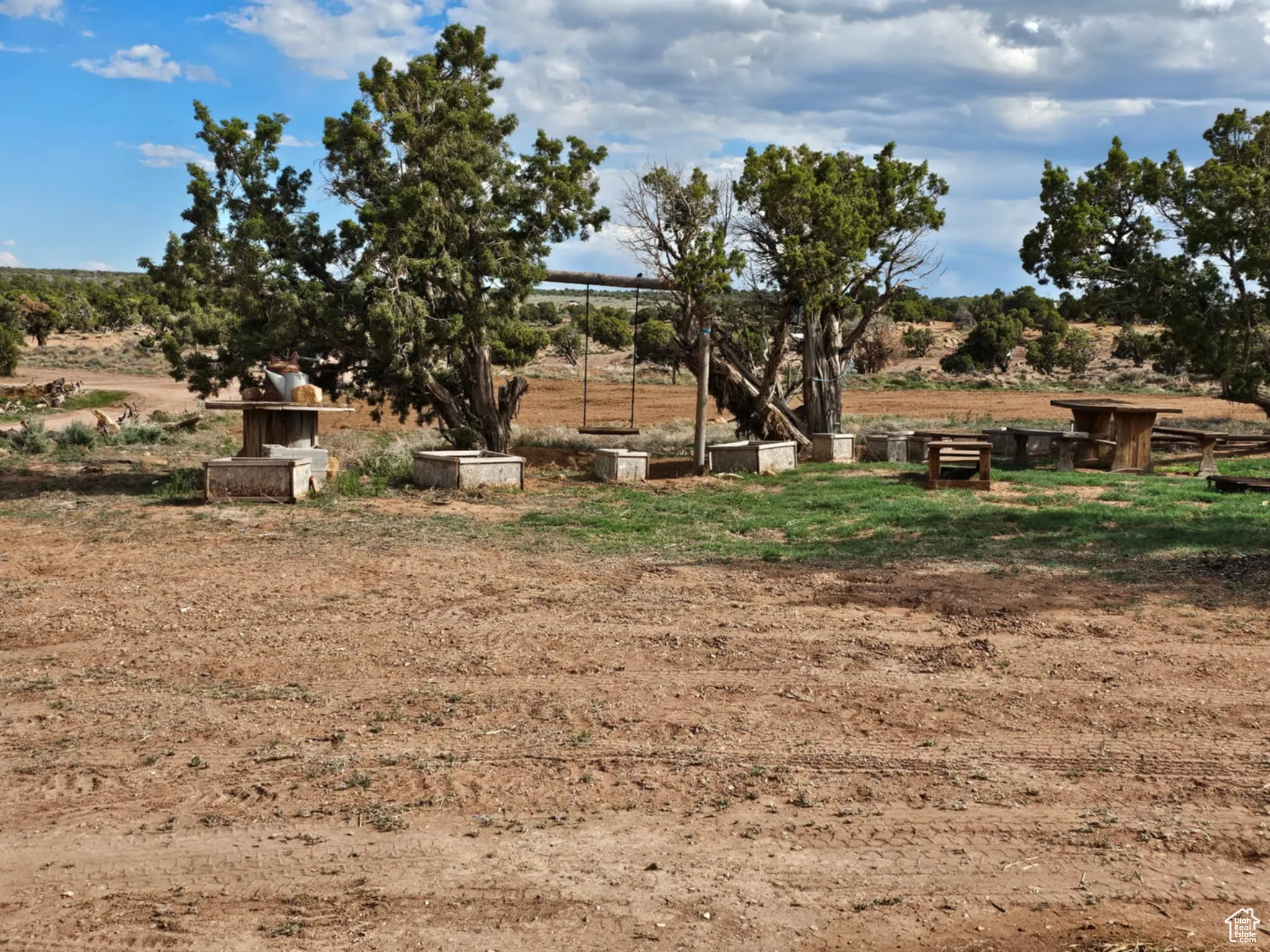 View of yard with a view of rural / pastoral area