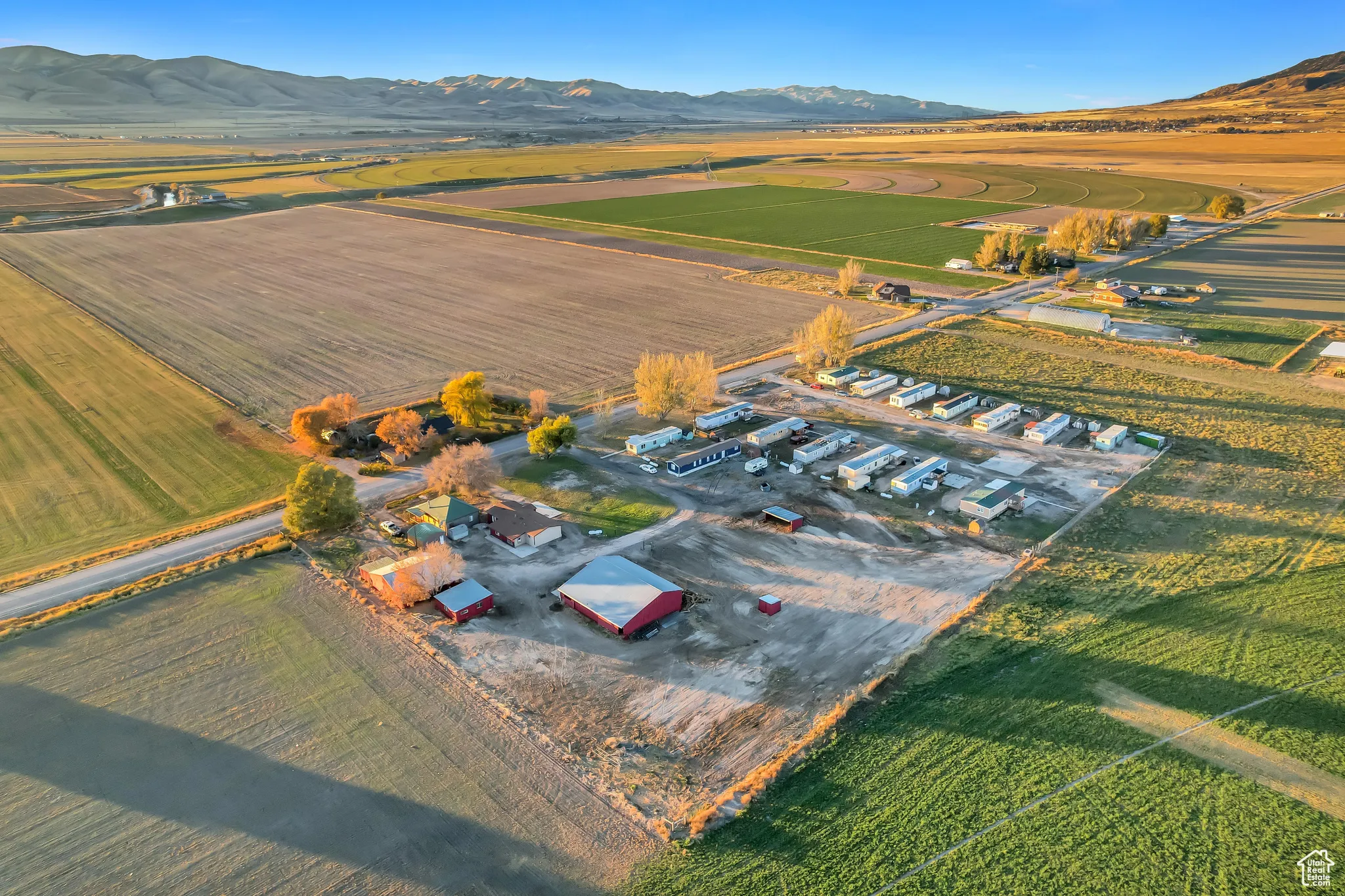 Aerial view featuring a mountain view and a rural view