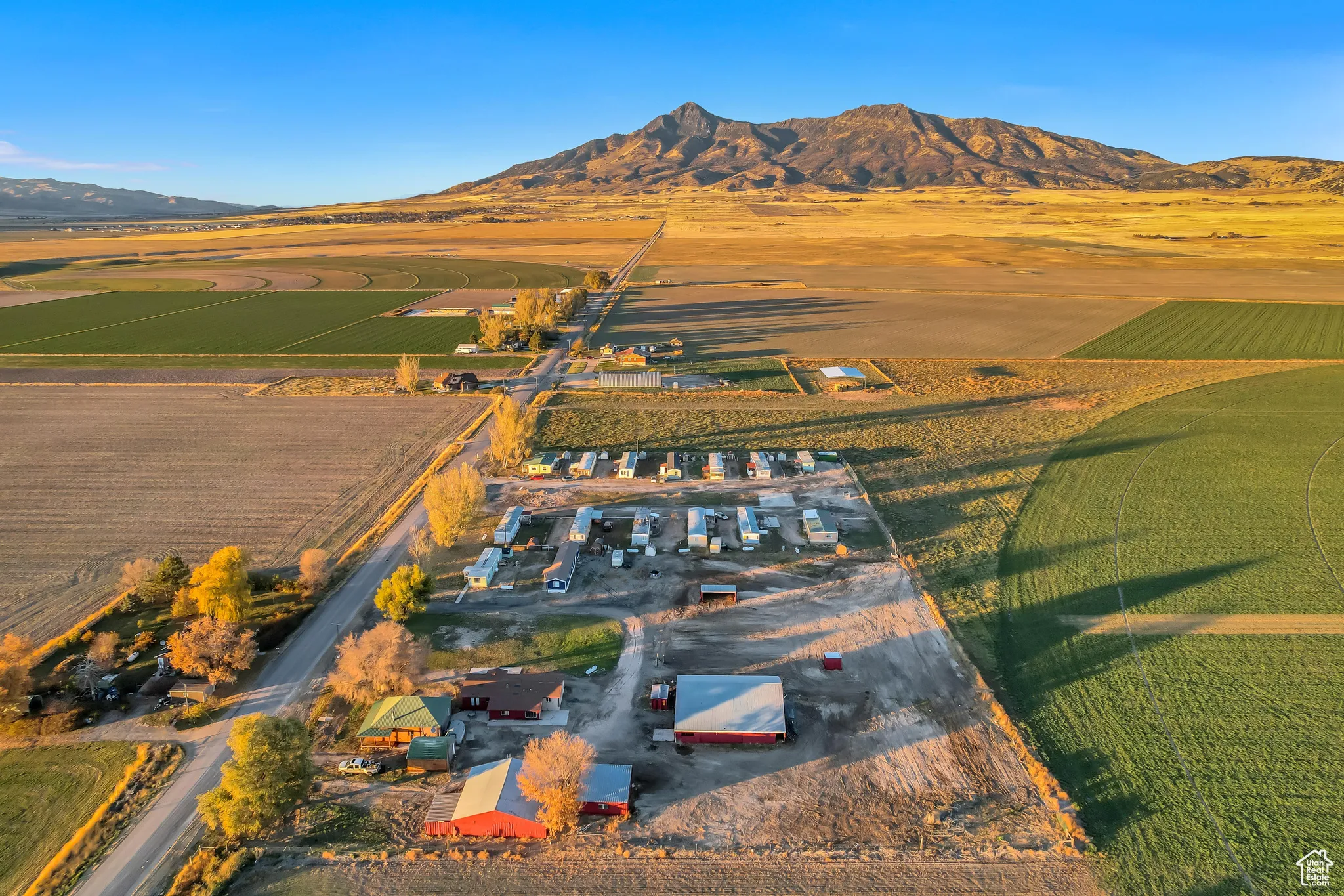 Drone / aerial view with a mountain view and a rural view