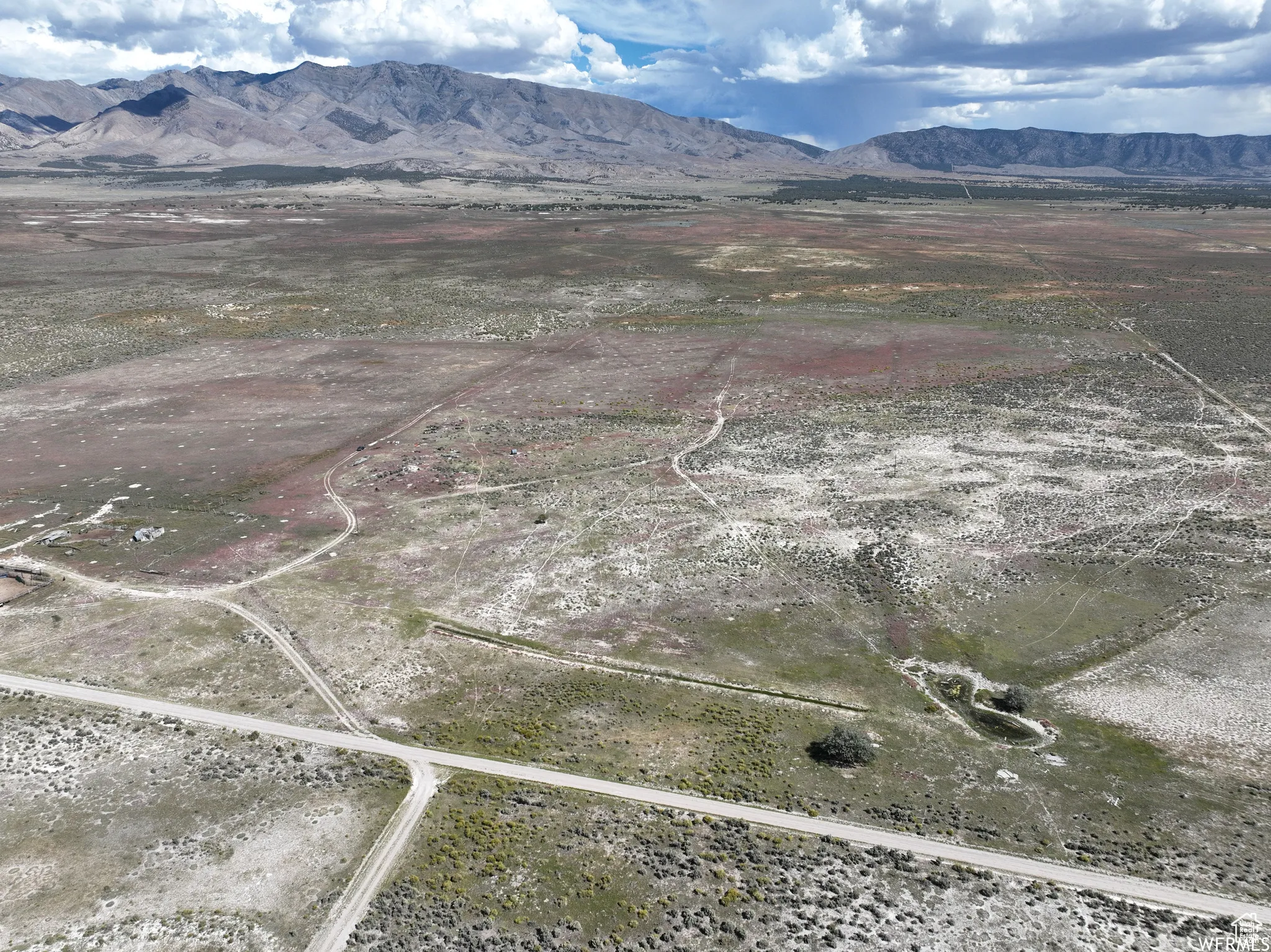 View of mountain feature