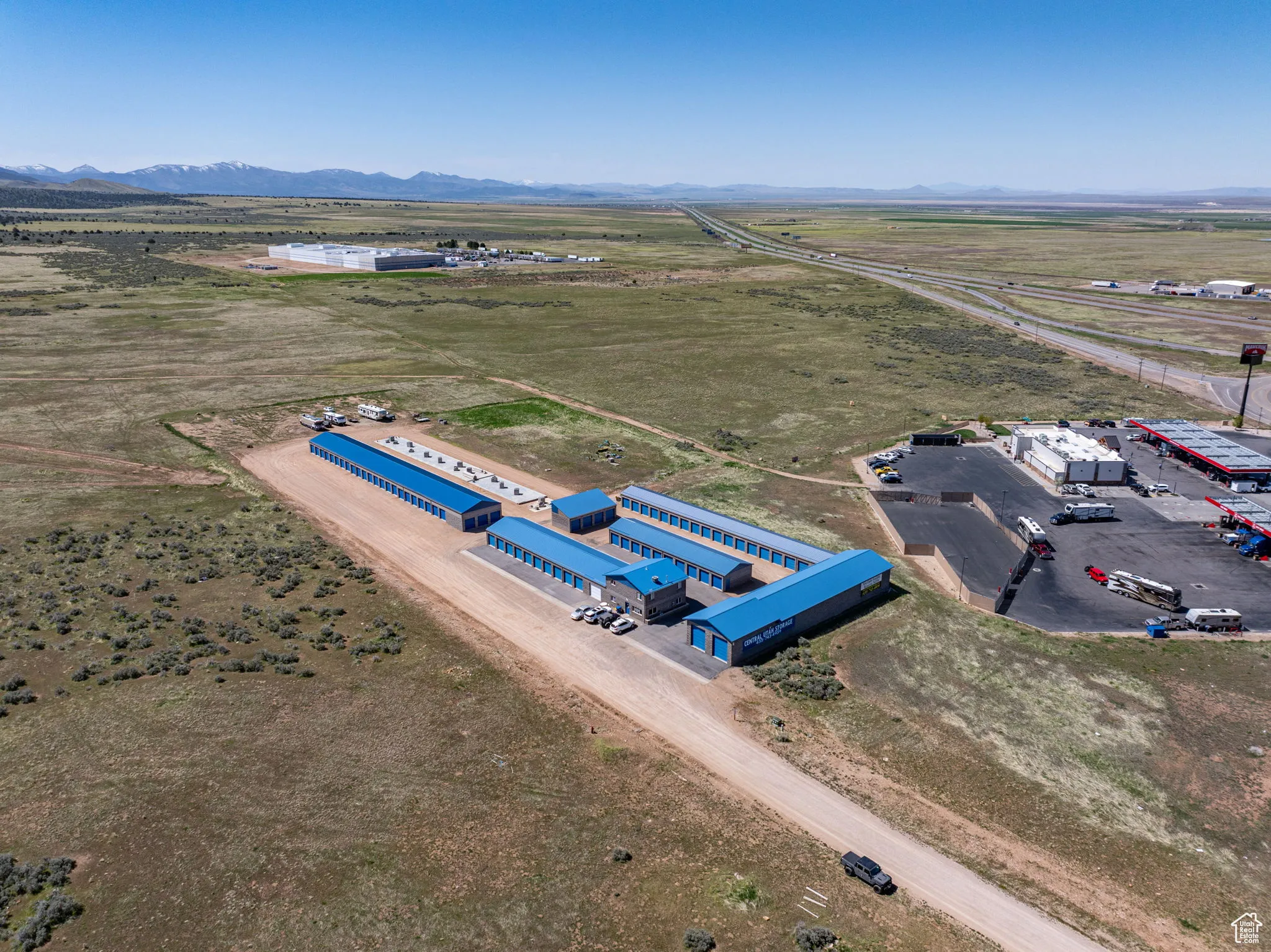 Overview of rural landscape featuring mountains