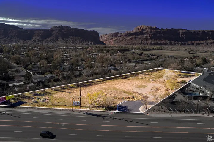 911 N Main St, Moab, Utah 84532