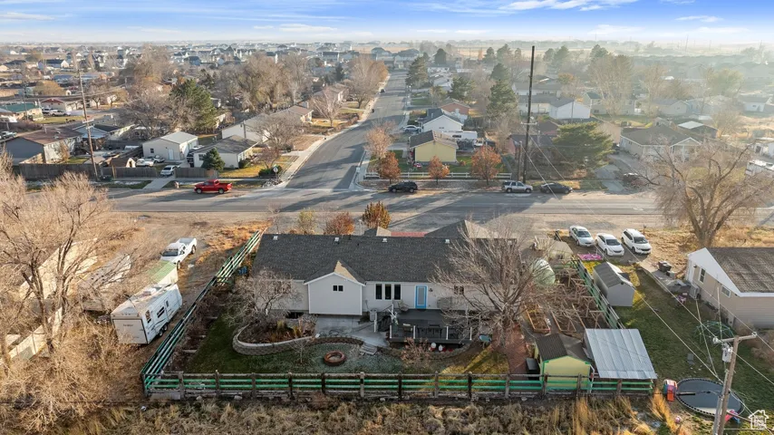Birds eye view of property