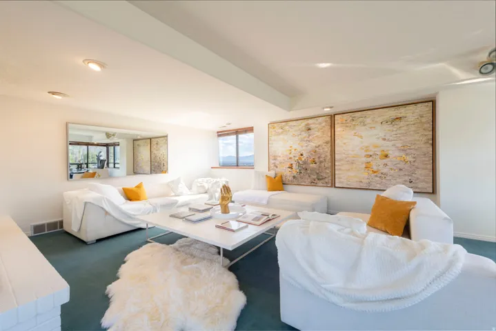 426 S 1000 E #600, Salt Lake City, Utah 84102