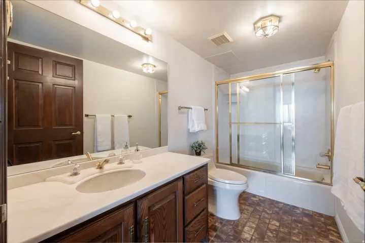 426 S 1000 E #600, Salt Lake City, Utah 84102