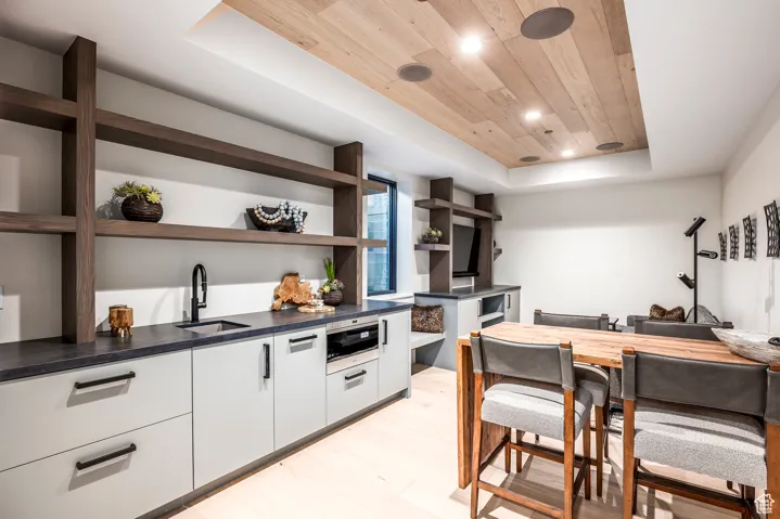 741 Rossie Hill Dr, Park City, Utah 84060