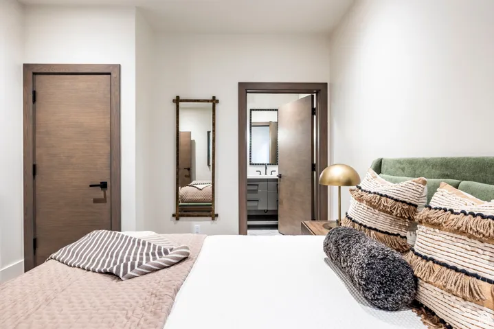 741 Rossie Hill Dr, Park City, Utah 84060