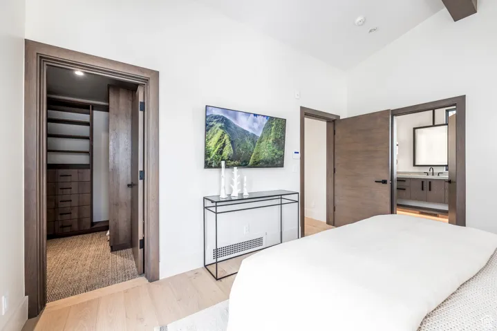 741 Rossie Hill Dr, Park City, Utah 84060
