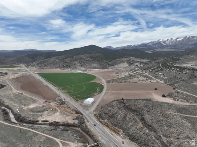 Bird's eye view featuring a mountain view