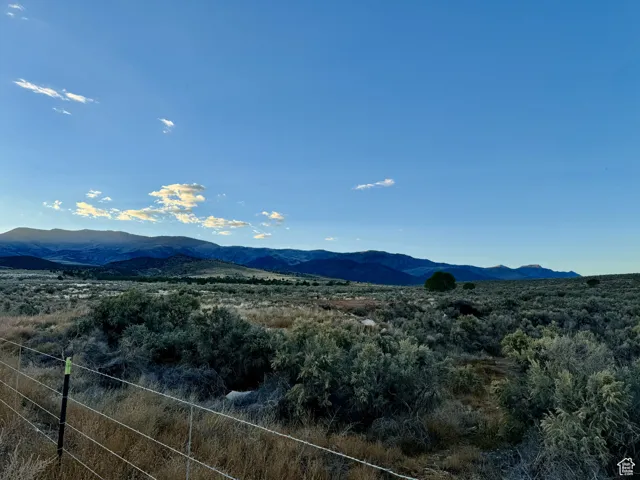 View of mountain feature