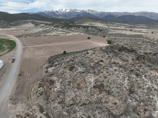 View of mountain feature