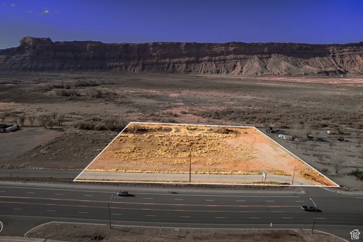 1691 N Riverview Dr, Moab, Utah 84532