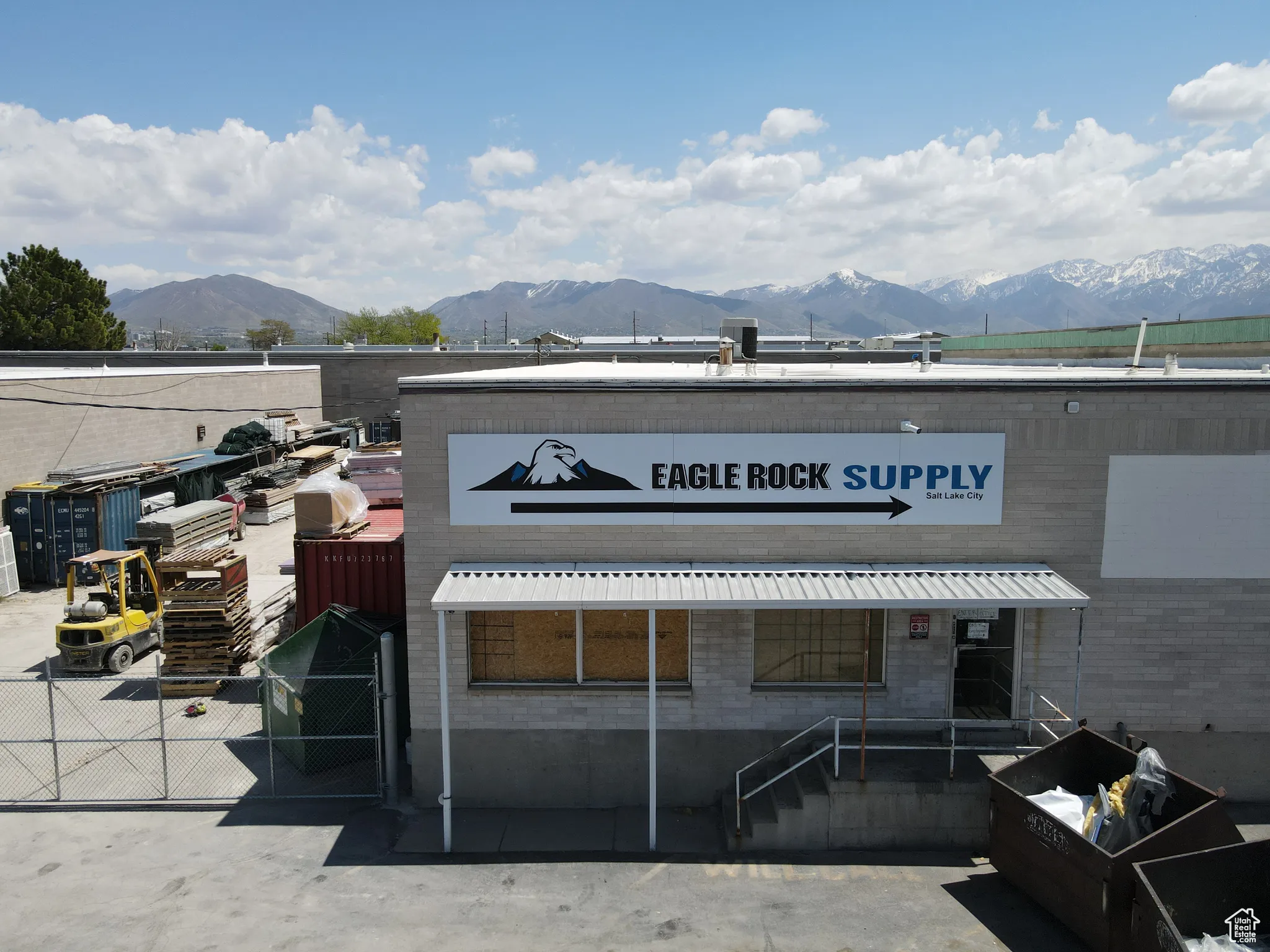 View of property featuring a mountain view