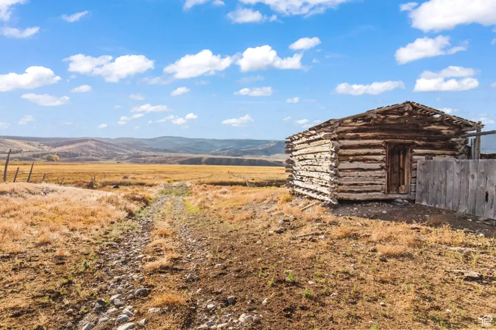 Mountain view with a rural view