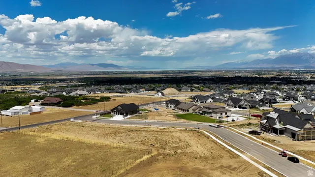 Expansive residential development featuring newly constructed homes and construction sites