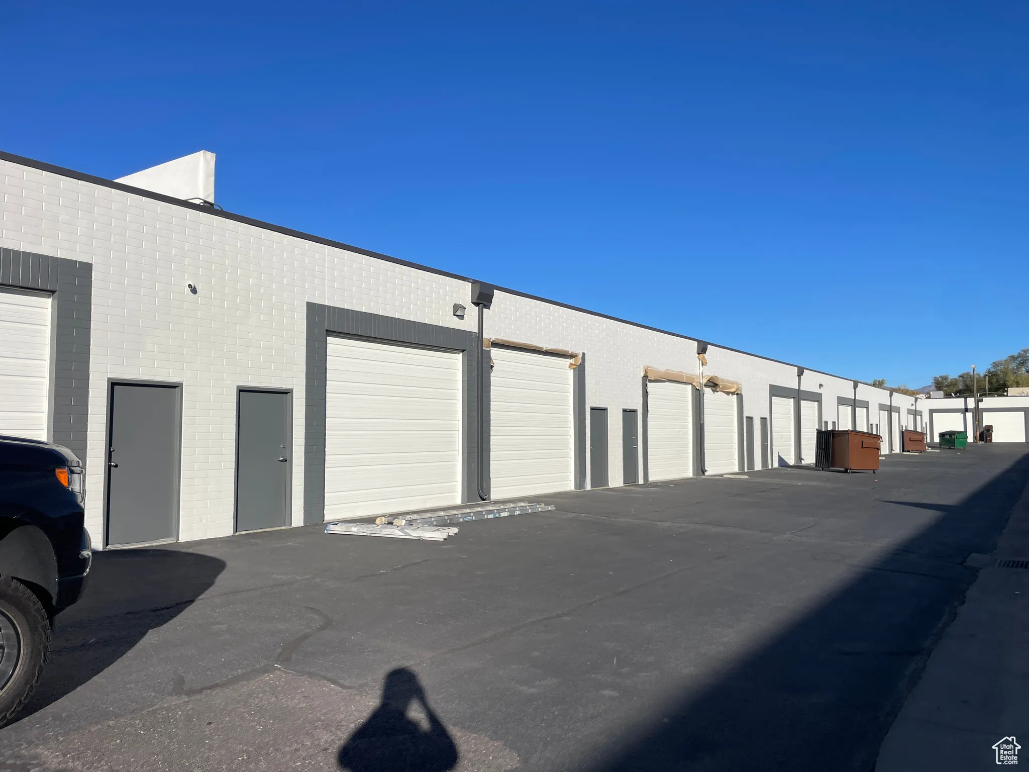 View of home's exterior