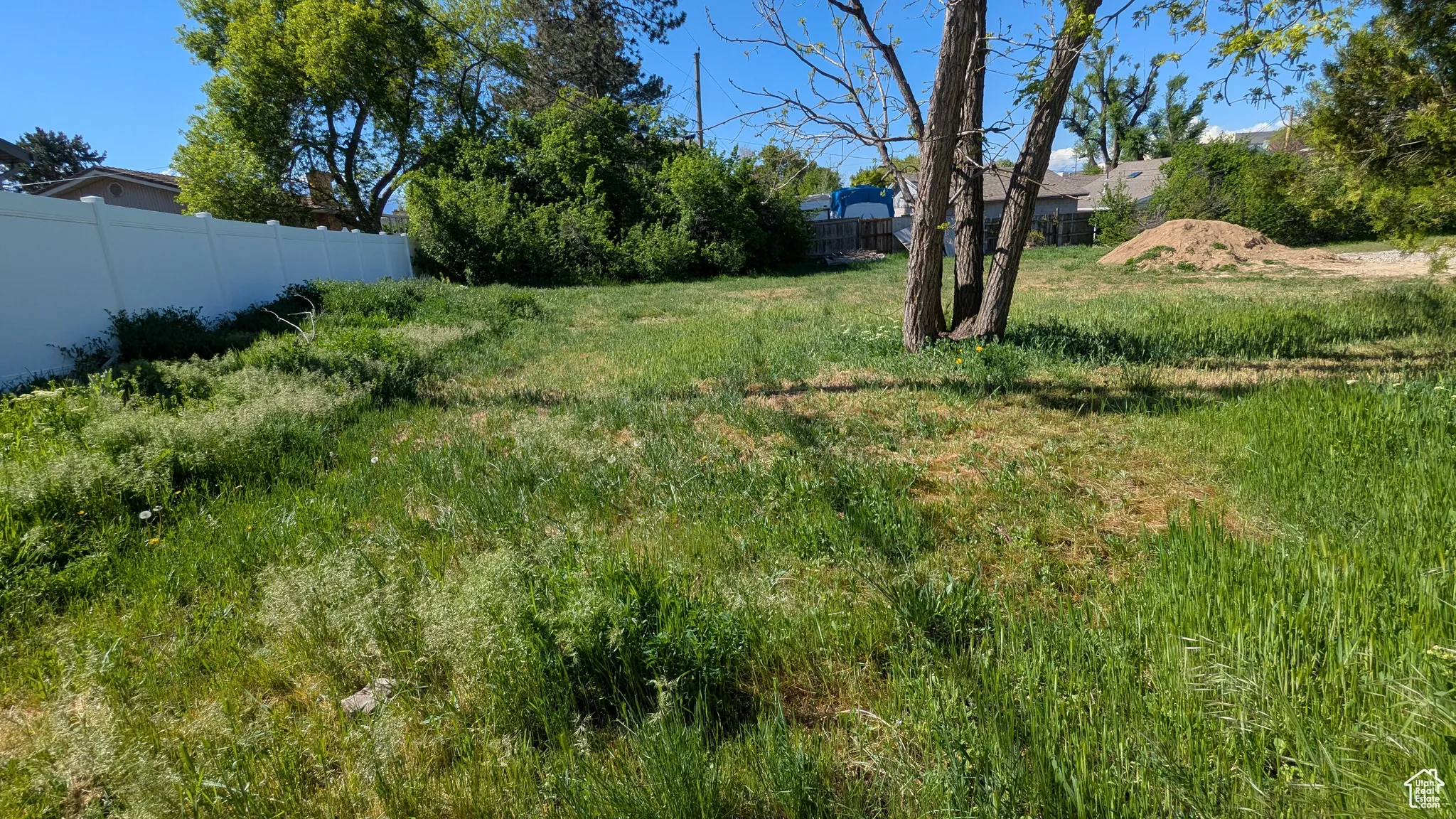 View of Northeast corner of 3779 South