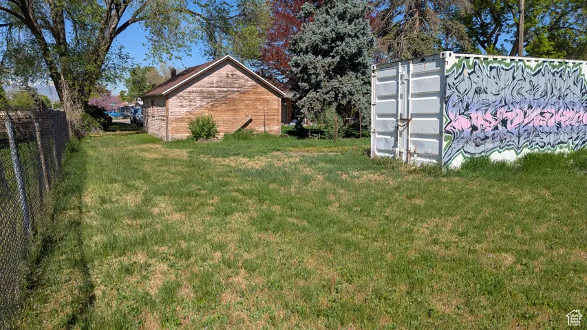 3767 South-Backyard