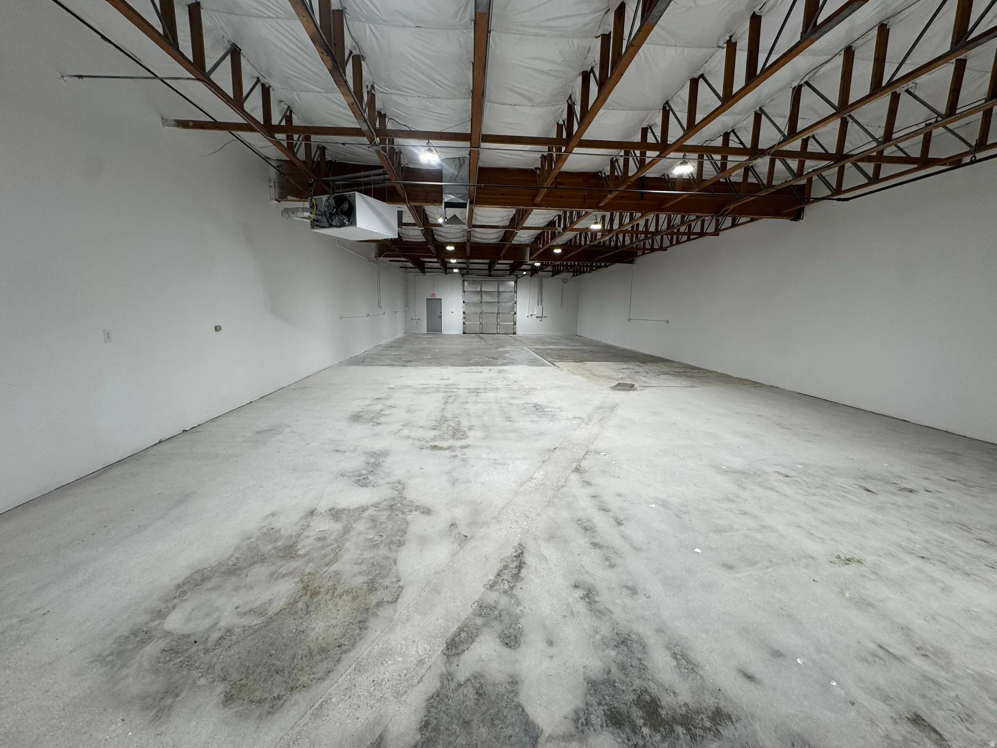 Garage with a heating unit