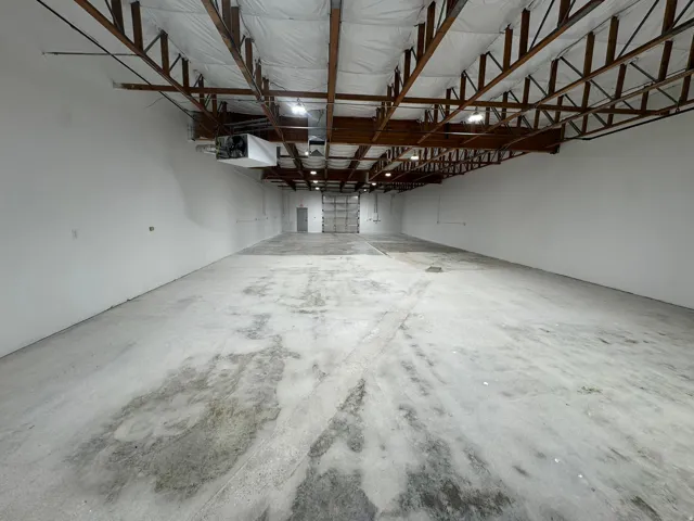 Garage with a heating unit