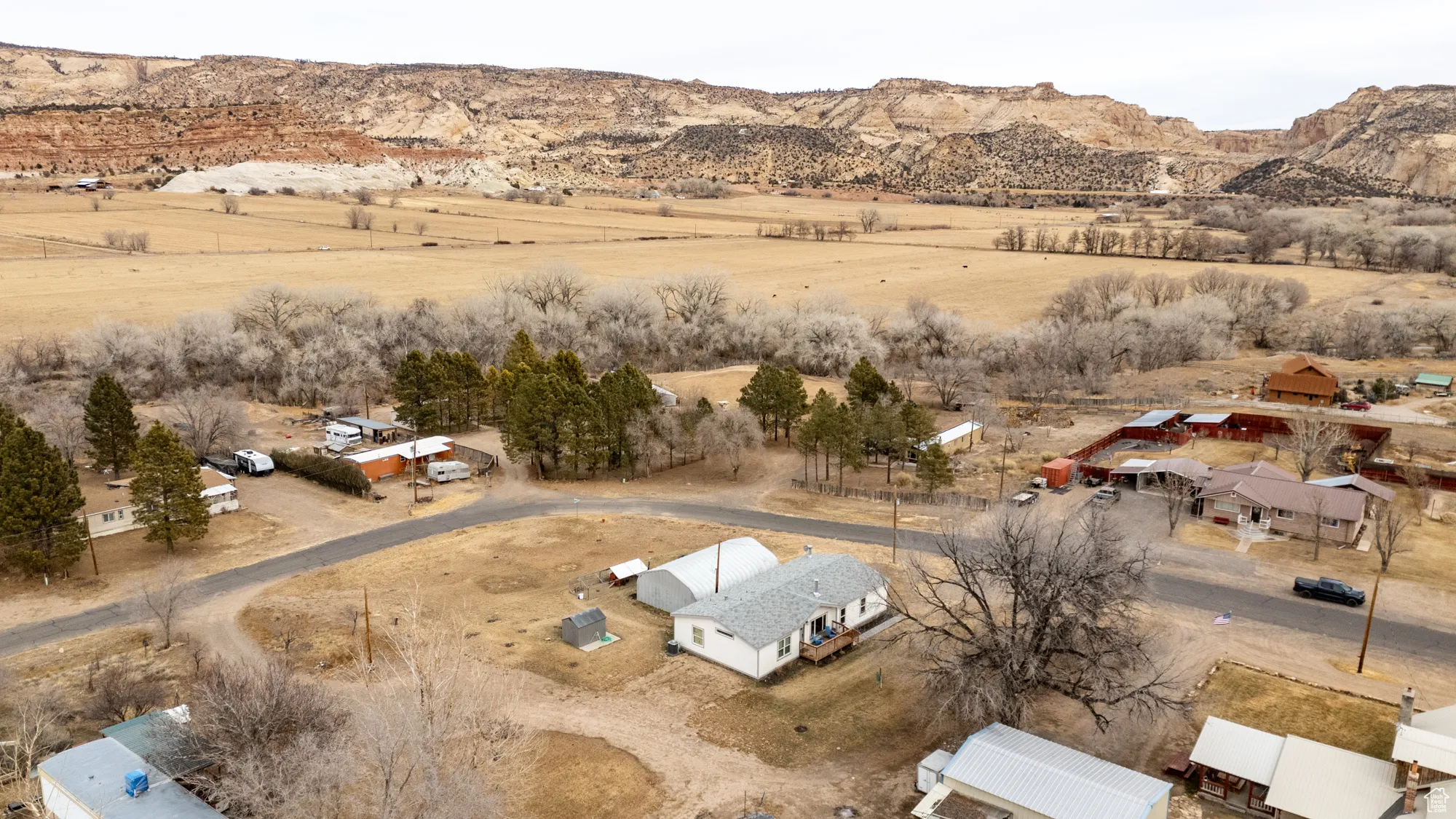 Drone / aerial view featuring a mountain view
